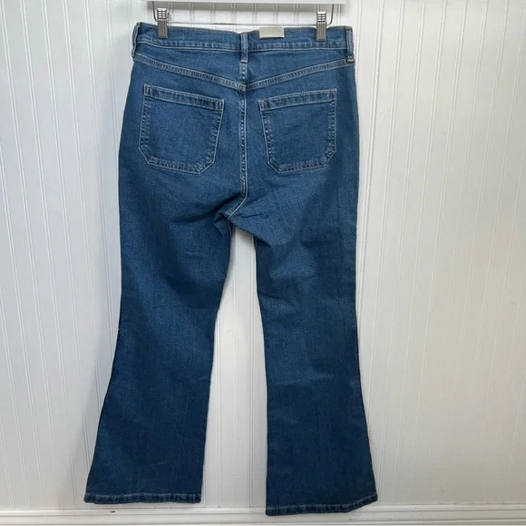 GAP High Rise Flare Jeans Women’s Size 30/10 Short Medium Indigo Wash NEW - Picture 3 of 8